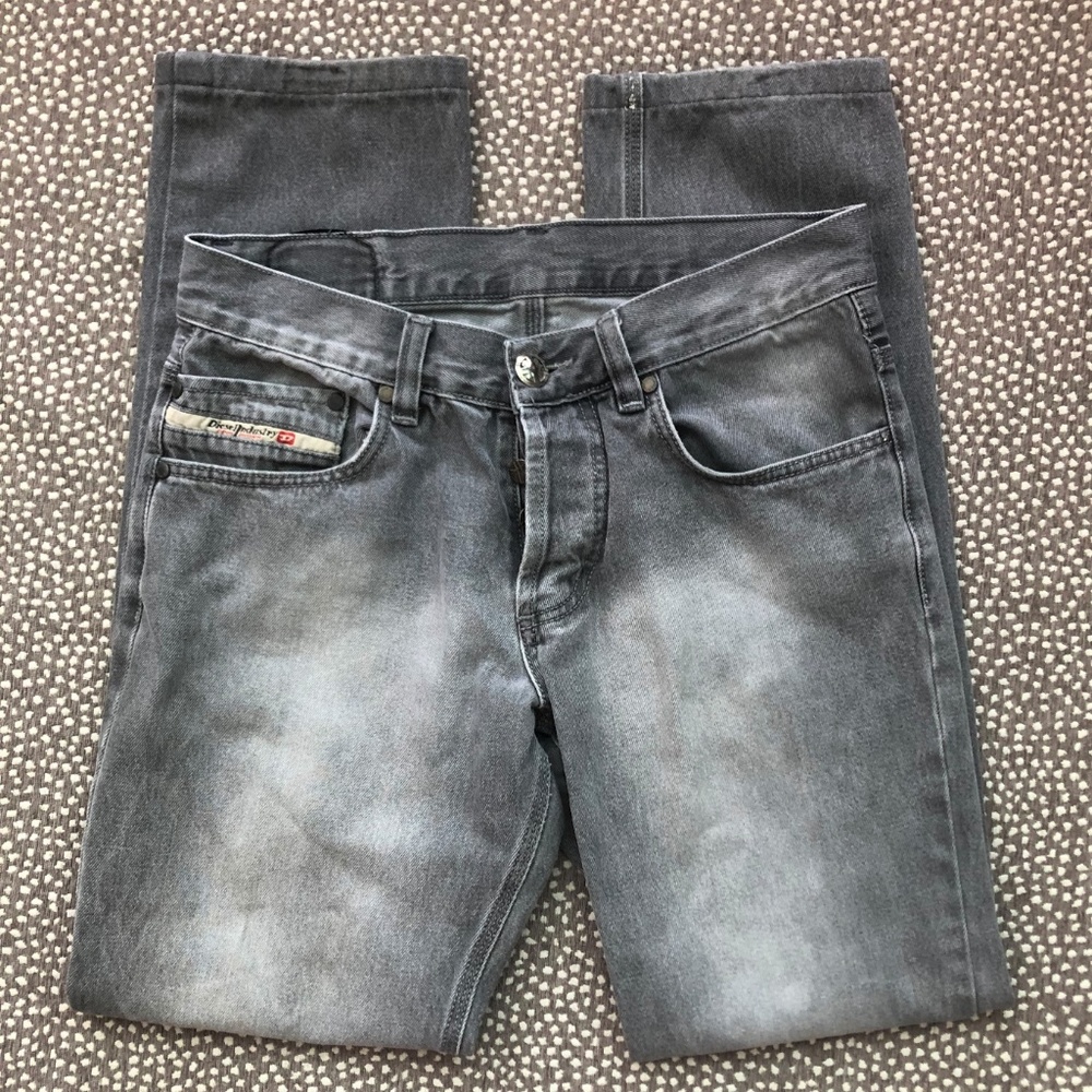 Diesel Light Gray Straight Leg Jeans W31
